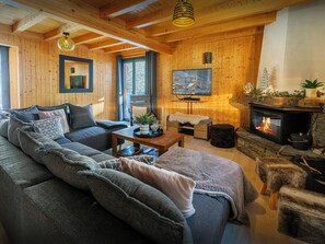 Living room/lounge