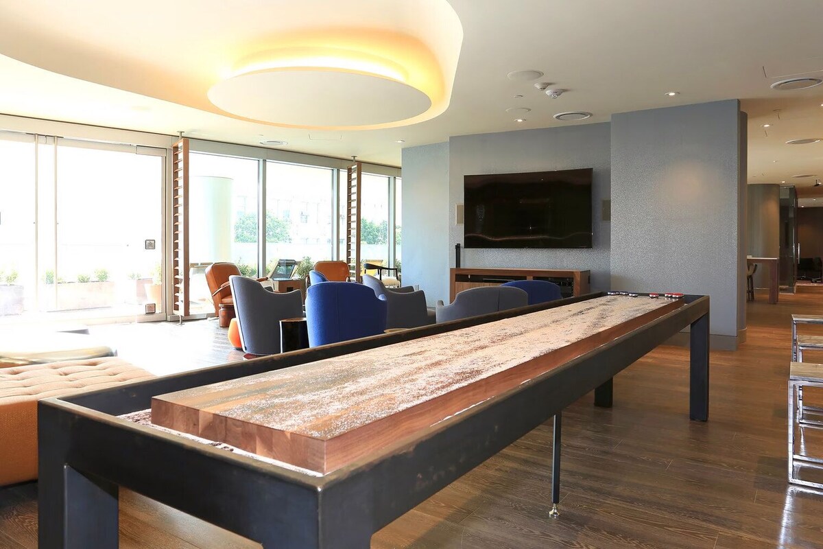 Nice Soma 2BR w/ Concierge & Rooftop, nr Restaurants, by Blueground