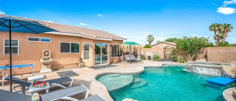 Treat your family to our gorgeous pool & jacuzzi. Relax, lounge with outdoor dining seating, games, private egg chair, table tennis, connect 4, fire pit table seating, and more!