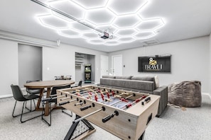 Spielezimmer