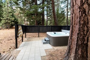 Relax in the private hot tub while stargazing at night!
