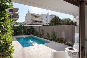 Private Pool