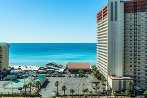 Gulfside Tennis Courts at Laketown Wharf