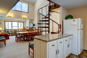 Kitchenette/Living