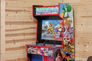 Over 1000 classic games! All ages are guaranteed to enjoy!