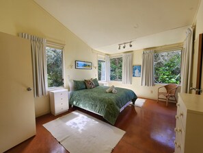 King Bedroom