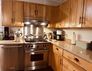 2023 renovations/ upgrades: 
 stove (Wolf) & dishwasher (KitchenAide.)