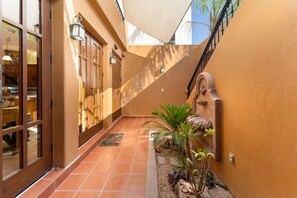 Small garden and water feature