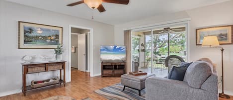 Cozy home close to beaches. Living room features 50" Smart TV