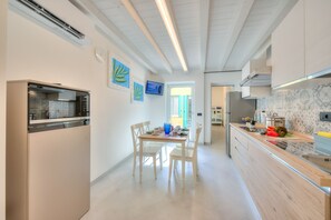 Kitchen and dining area