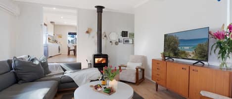 Living Room | Fireplace | Smart TV