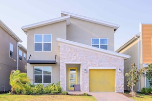 Beautiful 5-bedroom home