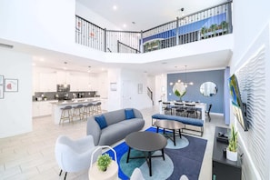 High Ceilings and Spacious Layout