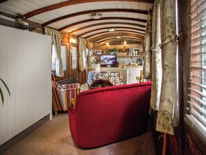 Open plan living space | The Railway Carriage, Helmsley