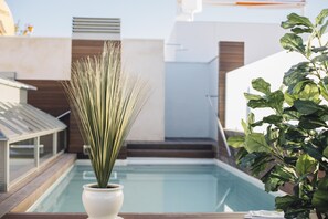 Rooftop pool