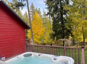 Fall colors with quaking aspens whisper in the wind