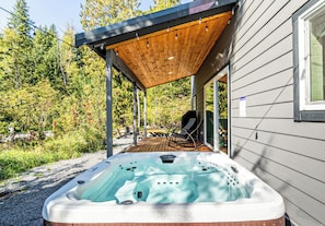 Bain à remous extérieur