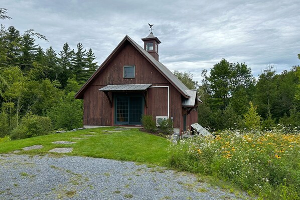 Main Image