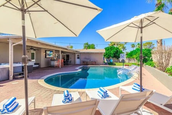 84° Heated Pool