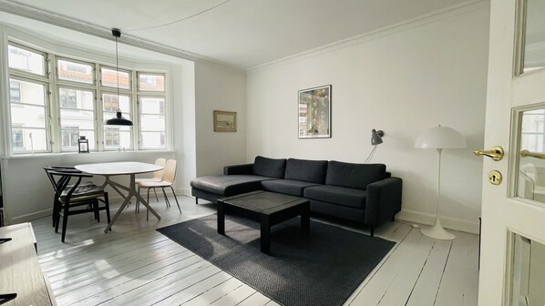 Dining Room, Living Room