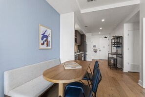 12-P1657771