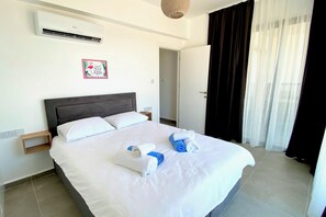 Queen bedroom suite