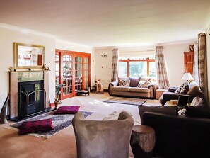 Living room | Netherley Grange, Stonehaven