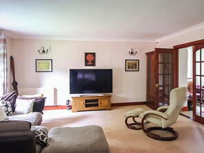 Living room | Netherley Grange, Stonehaven