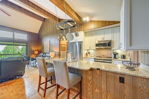 Fully Equipped Kitchen | Free WiFi | Central A/C | Electric Heating