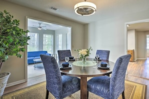 Dining Area | 1-Story Home