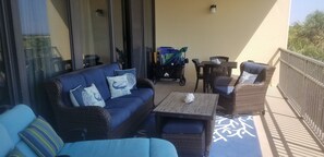 balcony chairs