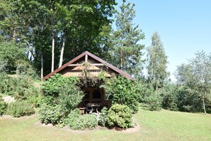 Garden [summer]