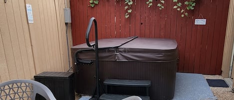 Hot Tub run and maintained all year