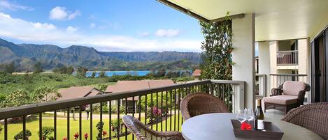 Outdoor Living with 3 Lanai's and gorgeous views of Hanalei Bay 