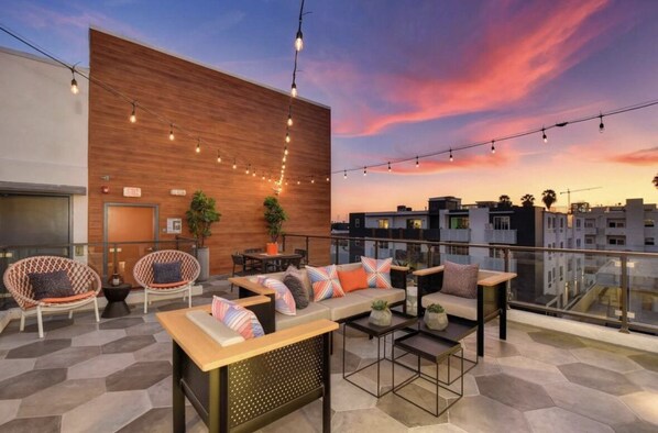 Rooftop lounge