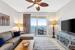 Living Area with Gulf Views