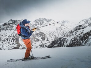 Snow and ski sports