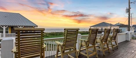 Amazing beachfront views from the balcony