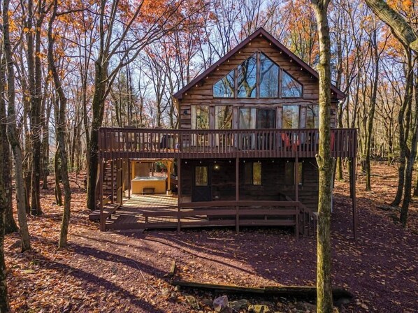Beautiful rustic home. 