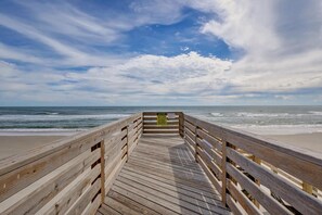 Strand