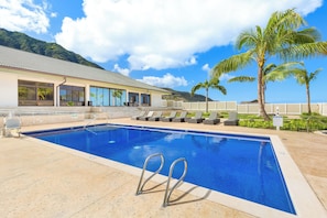 Your tropical escape starts here