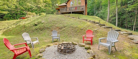 Bryson City Vacation Rental | 2BR | 2BA | 1,800 Sq Ft | Stairs Required