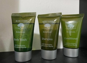 Bathroom amenities