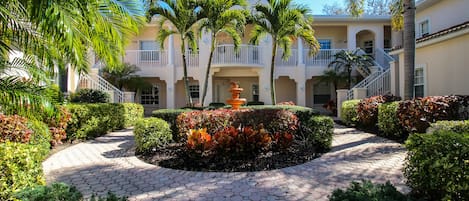 Breathtaking Courtyard