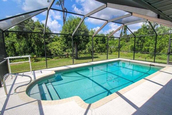 Soak Up The Florida Sun!