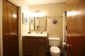 Main Bathroom with Shower in Valley Condo