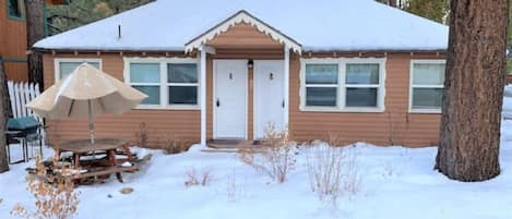 Beautiful 1 Bedroom Cabin.This Photo is taken during the snowing season. This is a Private Cabin . The Left door lead you to the entrance of the cabin. There is a shared common wall.