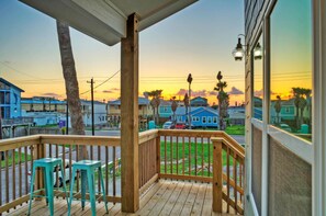 Sunset and beautiful neighborhood view from the deck.