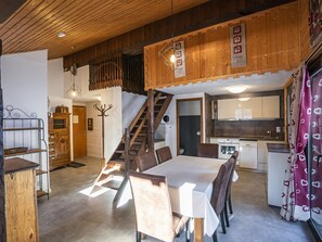 Appartement Vieux Four 04, Séjour, Châtel Domaine skiable