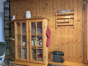 Résidence Alexandra, appartement n°6, Cuisine, Ski Chùtel Neige